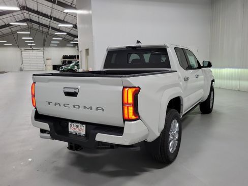 New 2026 Toyota Tacoma Limited AWD/4WD image 4