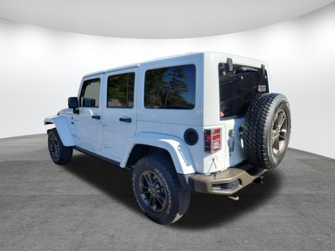 Used 2017 Jeep Wrangler 75th Anniversary image 24