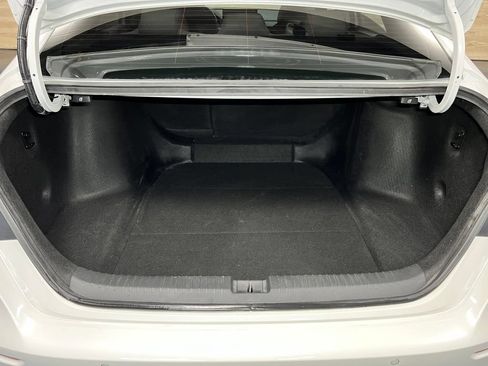 Used 2025 Honda Accord EX-L image 18