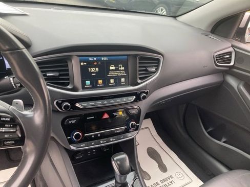 Used 2018 Hyundai Ioniq Limited image 20