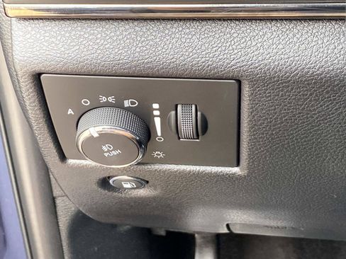 Used 2020 Jeep Grand Cherokee Limited X AWD/4WD image 23