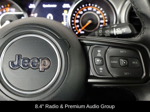 Used 2022 Jeep Wrangler Sport AWD/4WD image 10