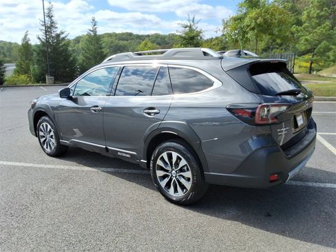Used 2024 Subaru Outback Touring XT image 7