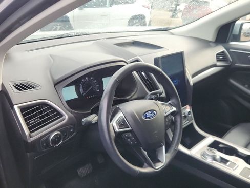 Used 2024 Ford Edge SEL AWD/4WD image 11