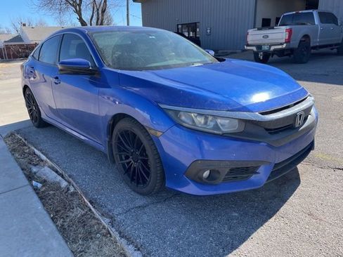 Used 2016 Honda Civic EX-T image 4