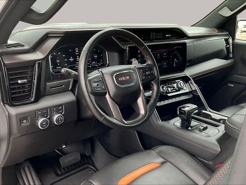 Used 2025 GMC Sierra 1500 AT4 AWD/4WD image 16