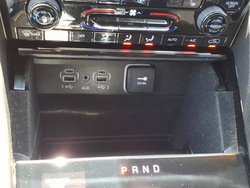 Used 2022 Jeep Grand Cherokee Limited AWD/4WD image 22