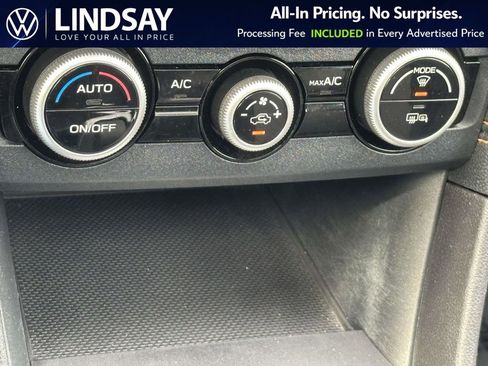 Used 2022 Subaru Crosstrek 2.0i Premium w/ Moonroof Package image 18