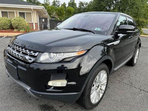 Used 2013 Land Rover Range Rover Evoque Prestige w/ Prestige Premium Pkg AWD/4WD image 2