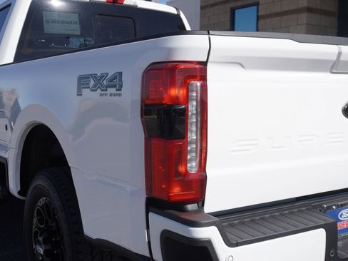 New 2026 Ford F250 Lariat w/ Black Appearance Package AWD/4WD image 17