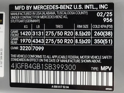 Used 2025 Mercedes-Benz GLE 450e 4MATIC image 38