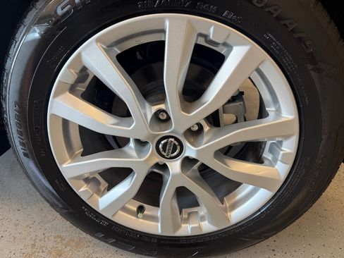 Used 2022 Nissan Rogue Sport S FWD image 24