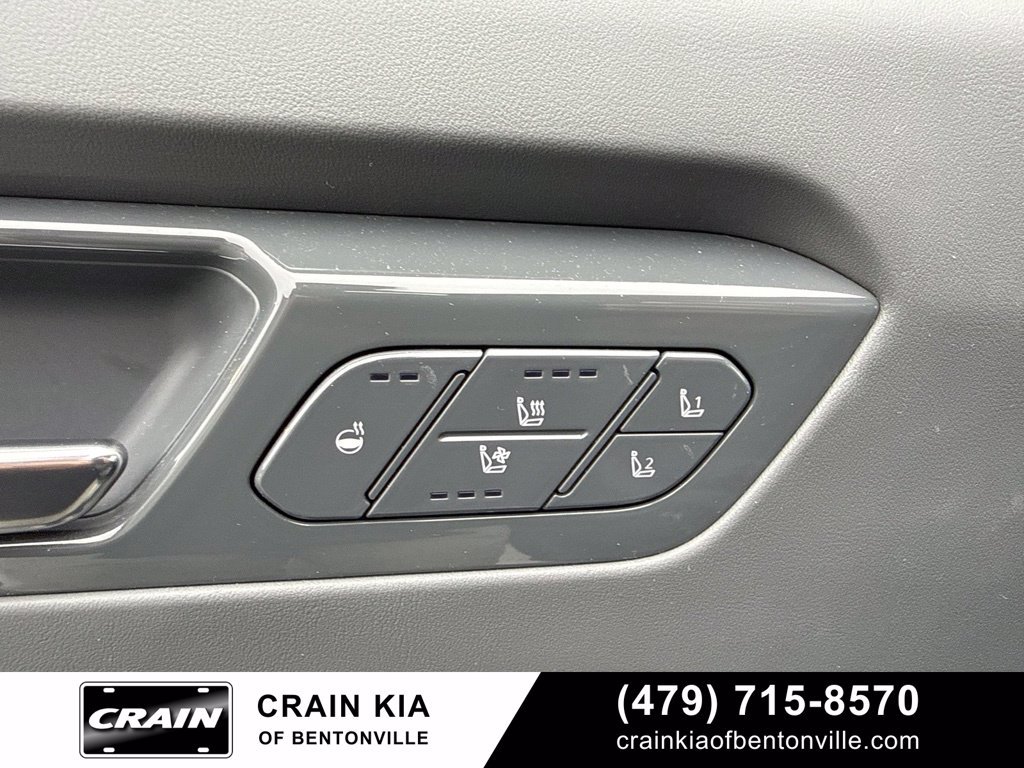 Certified 2024 Kia EV9 Land AWD/4WD image 27