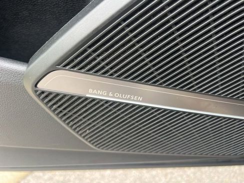 Used 2024 Audi Q5 2.0T Premium Plus image 11