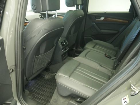 Certified 2023 Audi Q5 2.0T Prestige AWD/4WD image 22