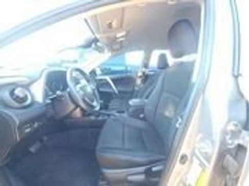 Certified 2018 Toyota RAV4 LE image 45