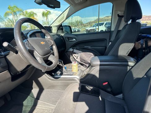 Used 2022 Chevrolet Colorado LT w/ LT Convenience Package RWD image 8