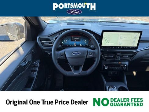 New 2025 Ford Escape ST-Line Elite w/ Premium Technology Package image 8