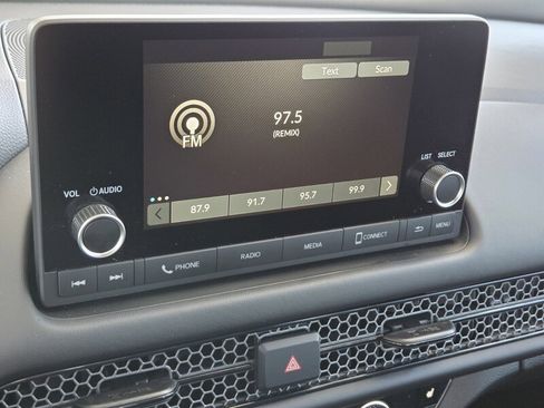 Used 2025 Honda HR-V Sport image 28