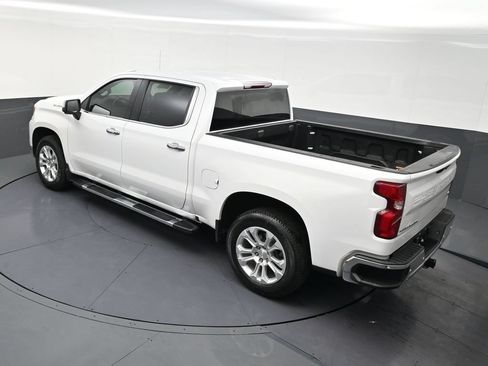 Used 2023 Chevrolet Silverado 1500 LTZ RWD image 13