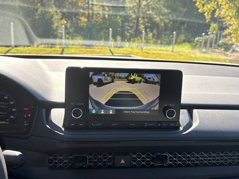 New 2025 Honda Accord LX image 22