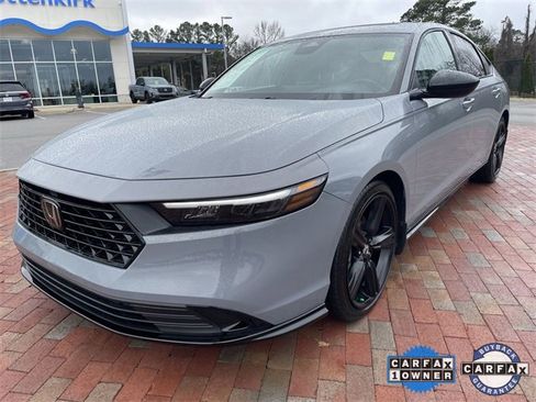 Certified 2025 Honda Accord Sport image 1