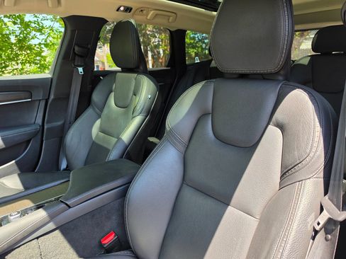Used 2019 Volvo V90 T6 Cross Country w/ Protection Package Premier AWD/4WD image 9