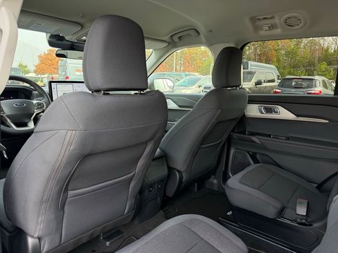 New 2026 Ford Explorer Active image 25