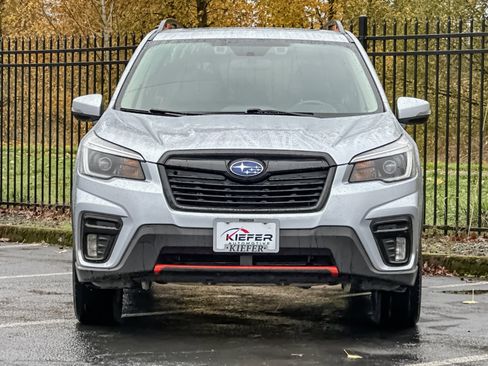 Used 2021 Subaru Forester Sport image 9