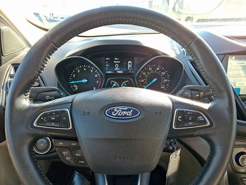 Used 2018 Ford Escape SEL image 22