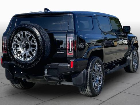 Used 2024 GMC Hummer EV 3X w/ LPO, Illumination Package AWD/4WD image 12