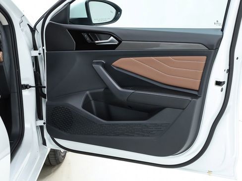 New 2026 Volkswagen Jetta SEL image 69