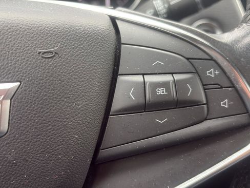 Used 2022 Cadillac XT5 Luxury image 18