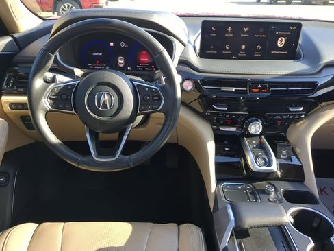 Used 2024 Acura MDX SH-AWD w/ Advance Package image 29