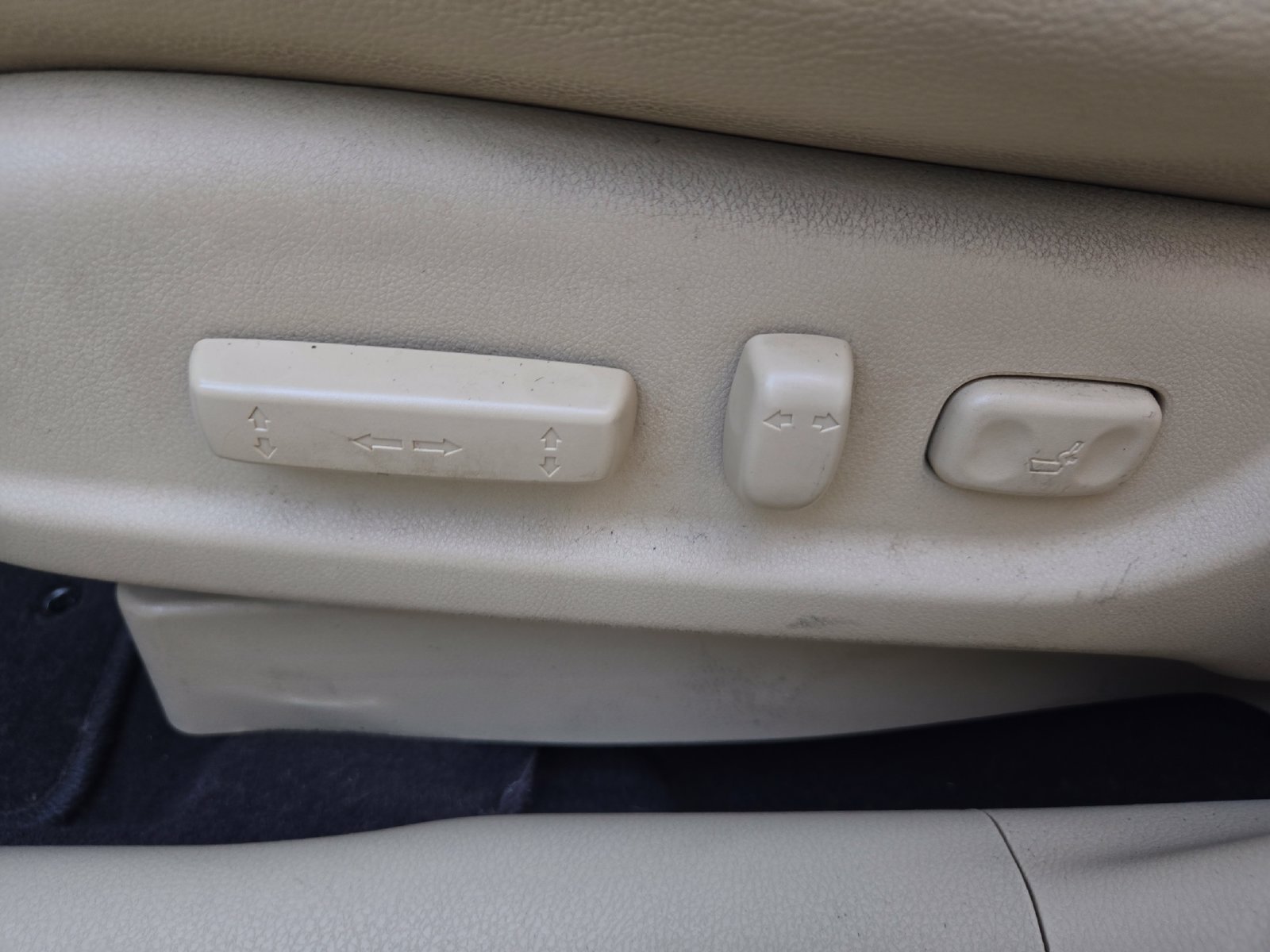 Used 2012 Honda Crosstour EX-L image 23