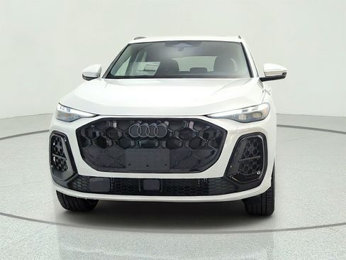 New 2026 Audi Q5 Premium Plus AWD/4WD image 2