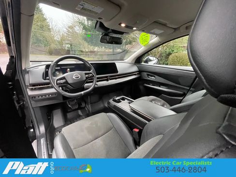 Used 2023 Nissan Ariya AWD image 30