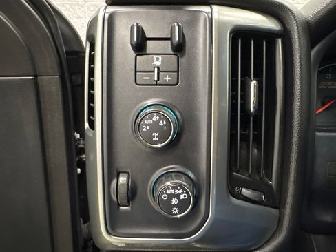 Used 2015 Chevrolet Silverado 1500 LT w/ All Star Edition AWD/4WD image 26