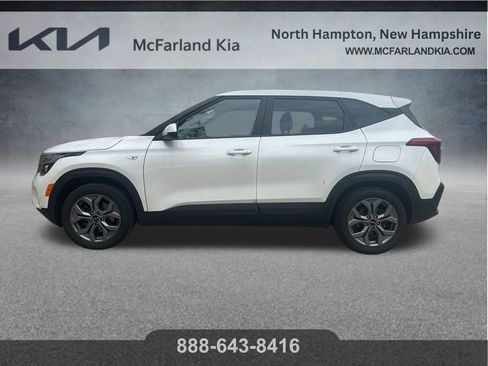 Used 2024 Kia Seltos LX AWD/4WD image 3