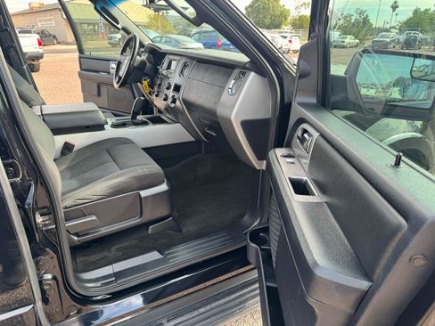 Used 2016 Ford Expedition EL XLT image 46
