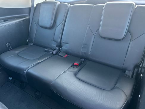 Used 2018 INFINITI QX80 2WD w/ Driver Assistance Package image 18