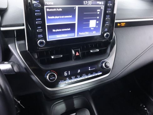 Used 2020 Toyota Corolla SE FWD image 15
