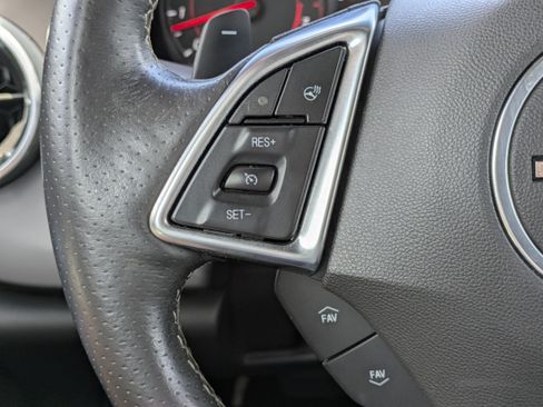 Used 2016 Chevrolet Camaro SS RWD image 22