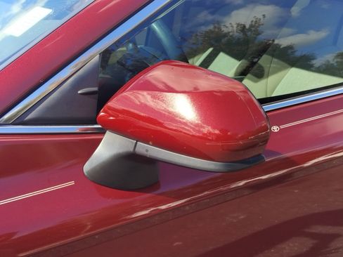 Used 2021 Toyota Camry LE image 9