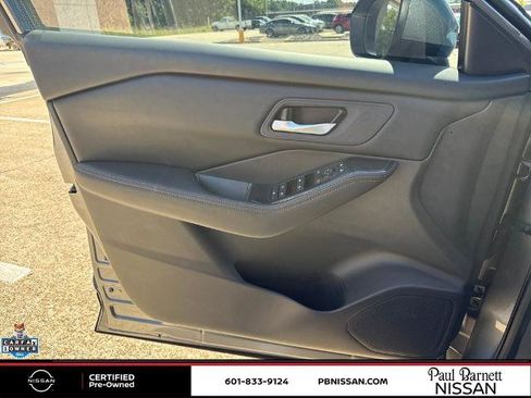 Certified 2026 Nissan Rogue SV FWD image 19