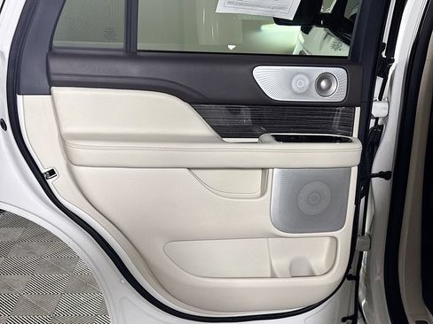 Used 2023 Lincoln Navigator Black Label AWD/4WD image 20