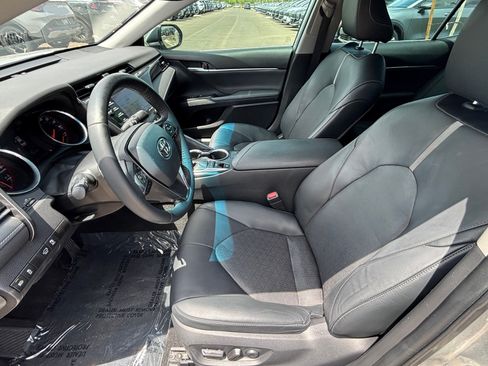 Used 2020 Toyota Camry XSE w/ Carpet Mat Package FWD image 21