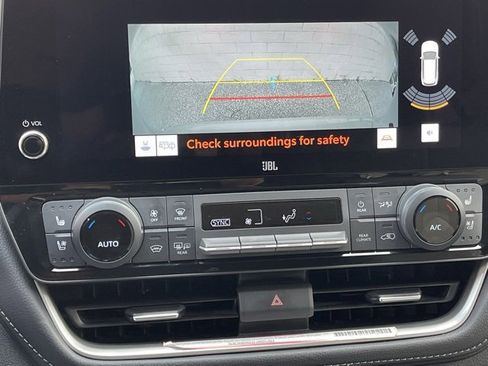 Used 2024 Toyota Grand Highlander Limited image 20