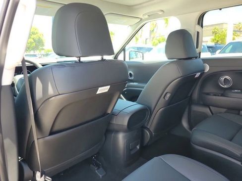 New 2026 Hyundai Palisade SEL Premium FWD image 7