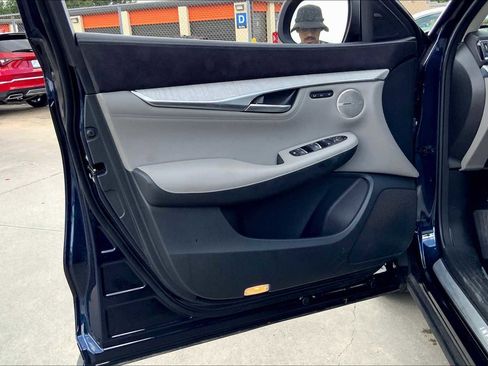 Used 2024 INFINITI QX50 Sensory image 19